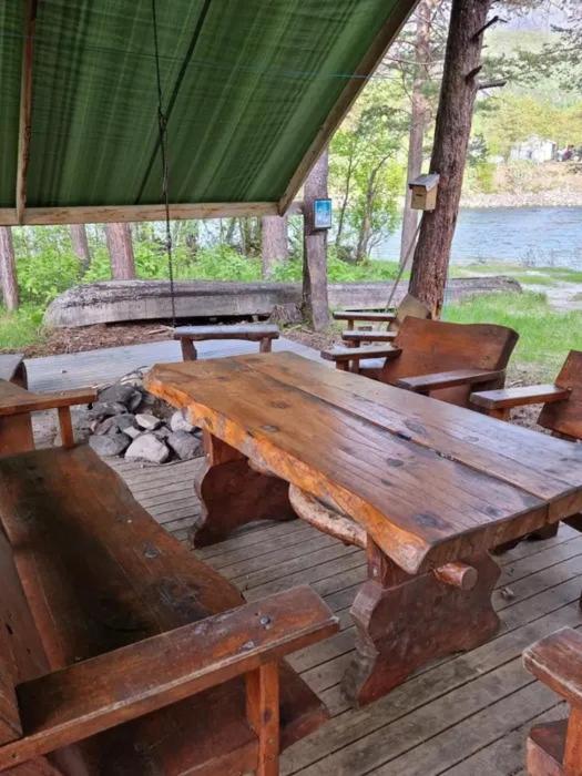 Torfoss Gard, Hytte Utleie, Campingvogn Og Bobil Plasser Potka Exterior foto